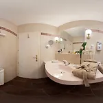 ホテル スポートホテル シェーノルー